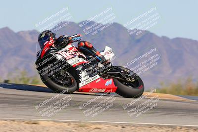 media/Oct-20-2024-CVMA (Sun) [[d4a3dff211]]/Race 16-Formula Middleweight/